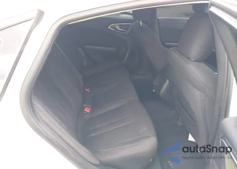 2015 Chrysler 200 Limited from USA, damaged, VIN 1C3CCCAB6FN722238